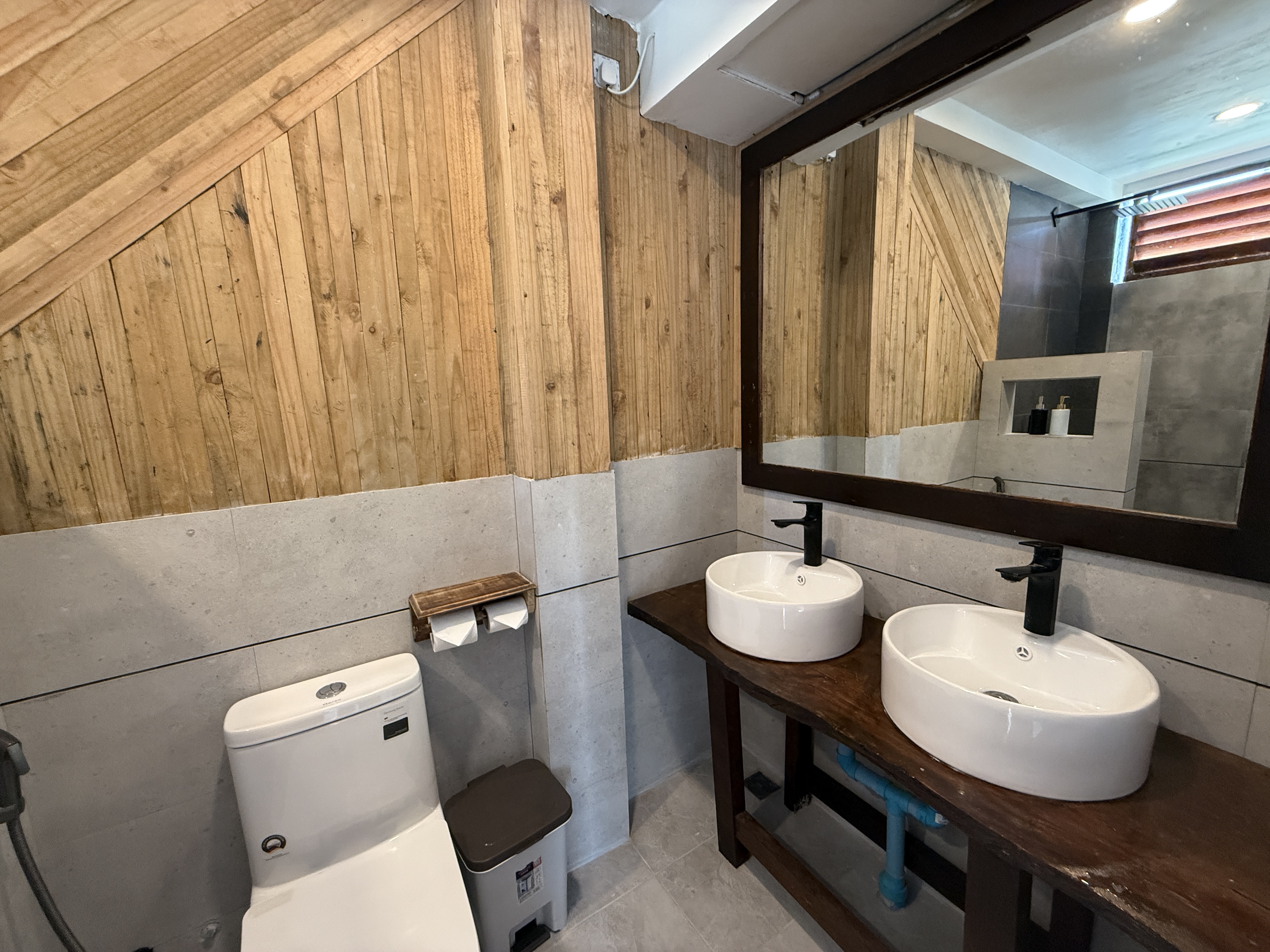 Garden View Suite - Image 1